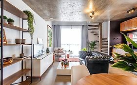 Duplex Pinheiros 700m metrô Sumaré